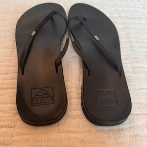 Reef Classic Black Women’s Cushion Sandals Size 9